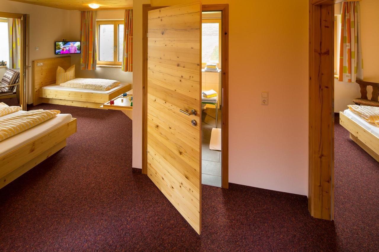 Hotel Jaegerstueble Дамулс Екстериор снимка